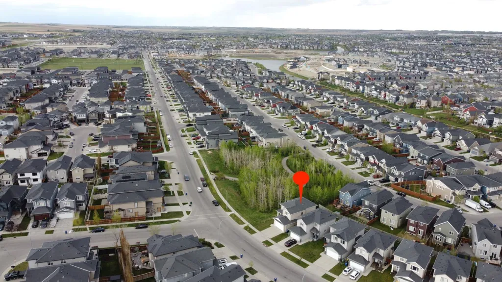 126 Bayview Street SW Airdrie AB T4B 3V1