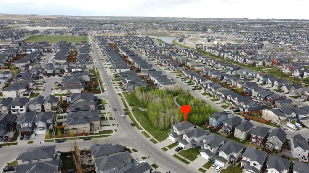 126 Bayview Street SW Airdrie AB T4B 3V1