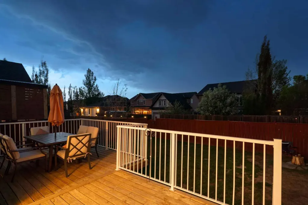 9 Westridge Way Okotoks AB T1S 0K1