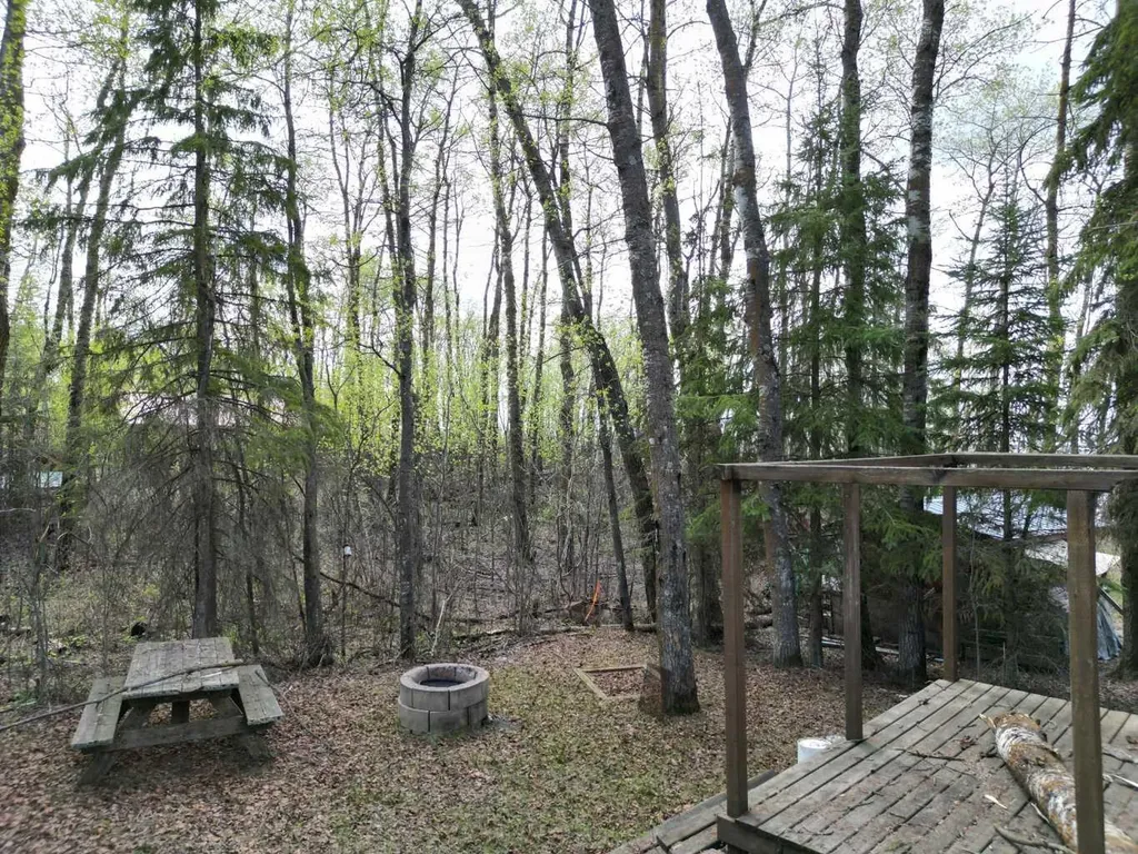 Lot 5 Bl 4 Rural Big Lakes County AB T0G1E0