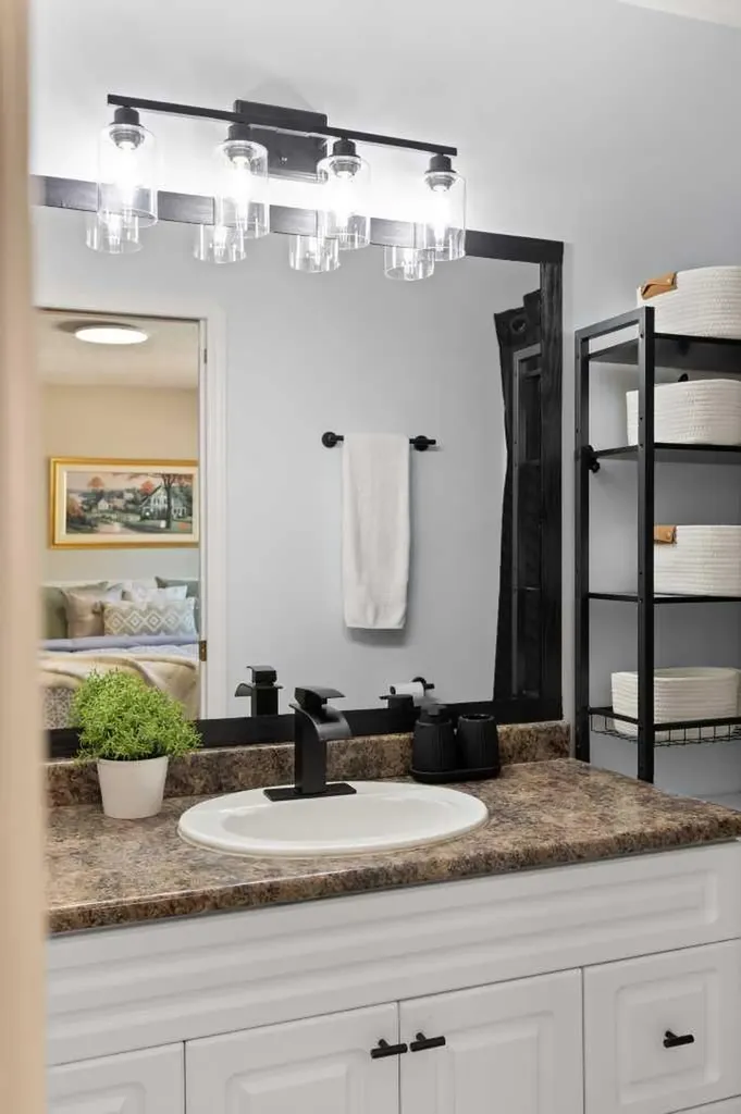 541E Allowance Avenue SE Medicine Hat AB T1A3E5