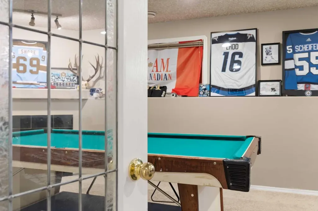 541E Allowance Avenue SE Medicine Hat AB T1A3E5