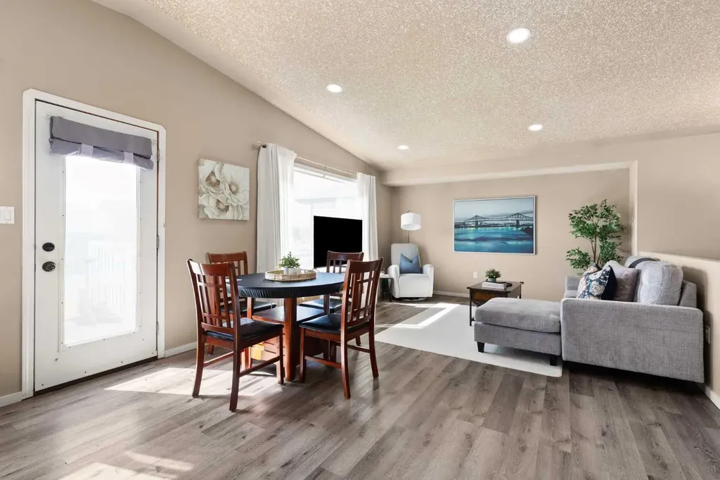 541E Allowance Avenue SE Medicine Hat AB T1A3E5