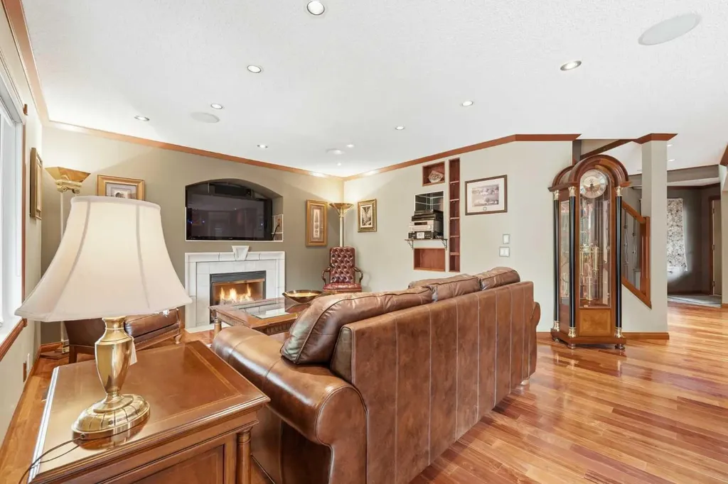 61 Millview Park SW Calgary AB T2Y 3Y3