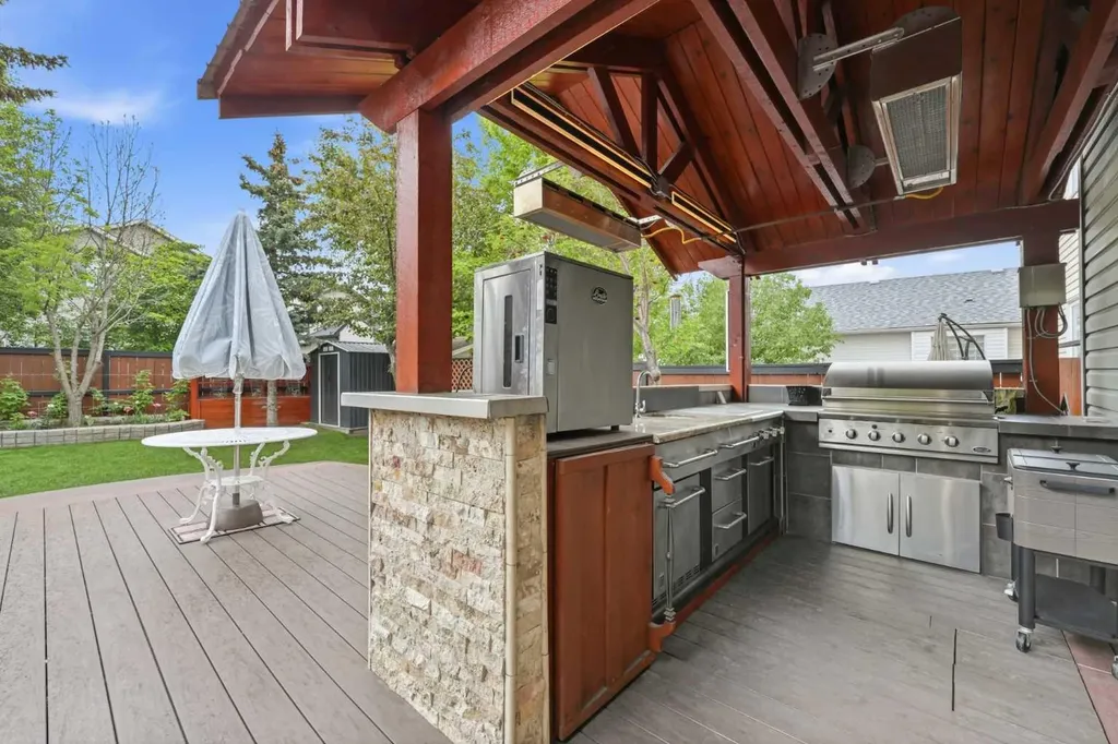 61 Millview Park SW Calgary AB T2Y 3Y3