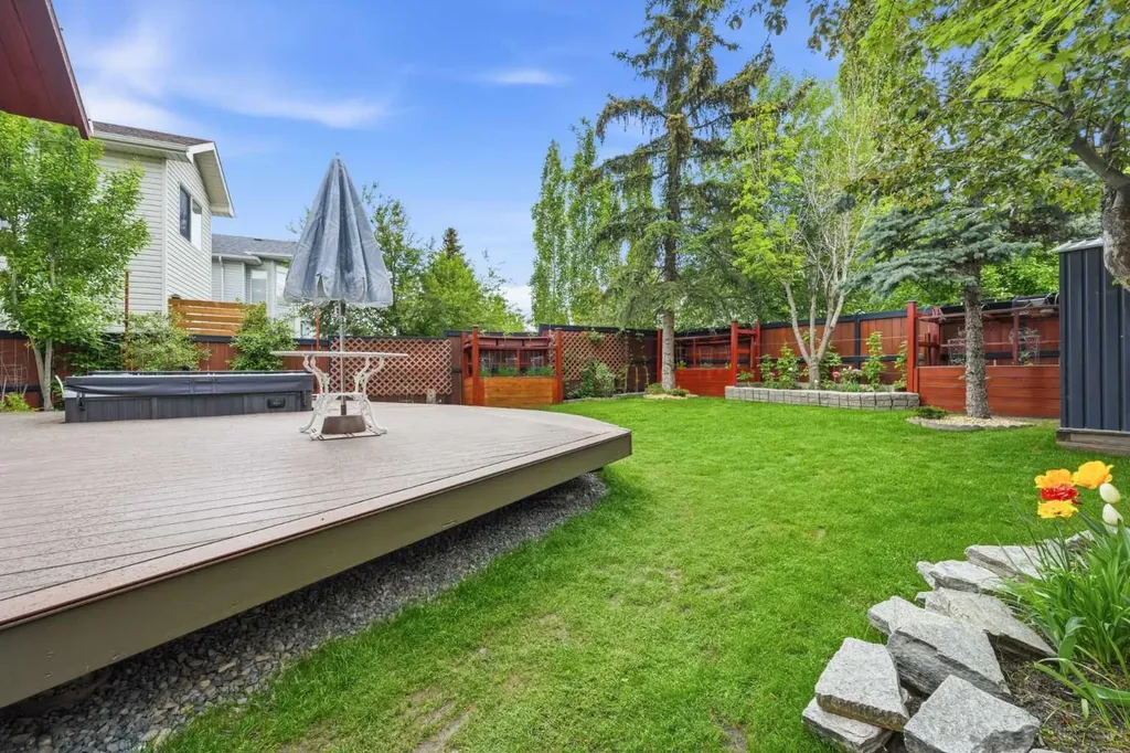61 Millview Park SW Calgary AB T2Y 3Y3