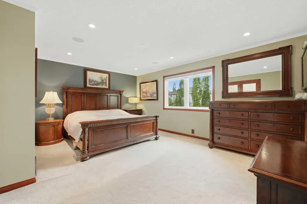 61 Millview Park SW Calgary AB T2Y 3Y3