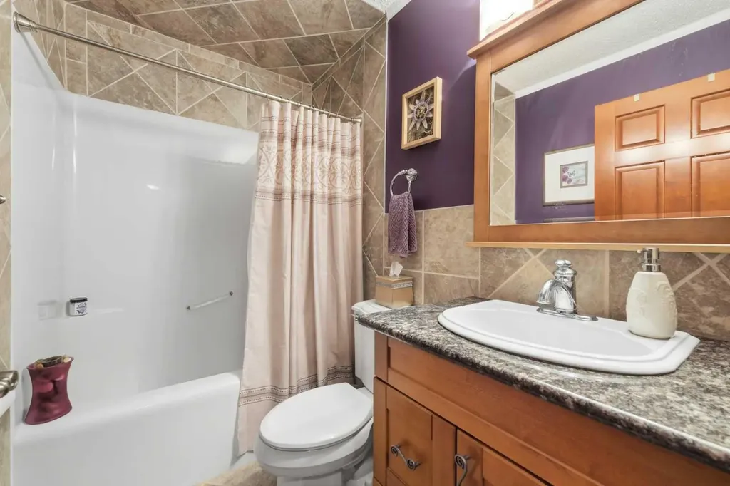 61 Millview Park SW Calgary AB T2Y 3Y3