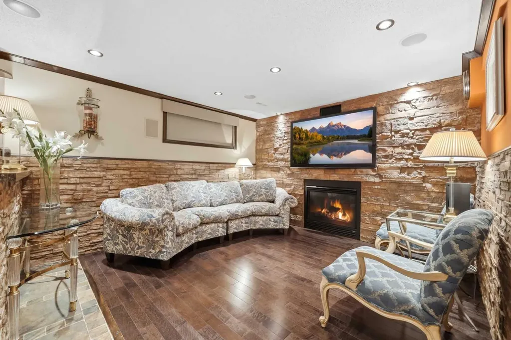 61 Millview Park SW Calgary AB T2Y 3Y3