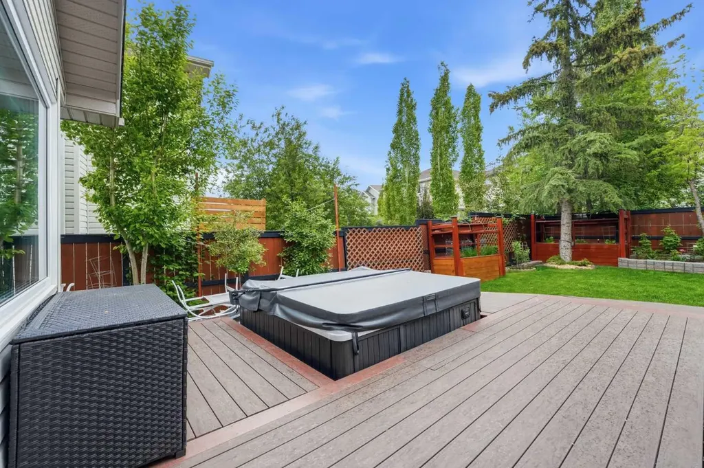61 Millview Park SW Calgary AB T2Y 3Y3