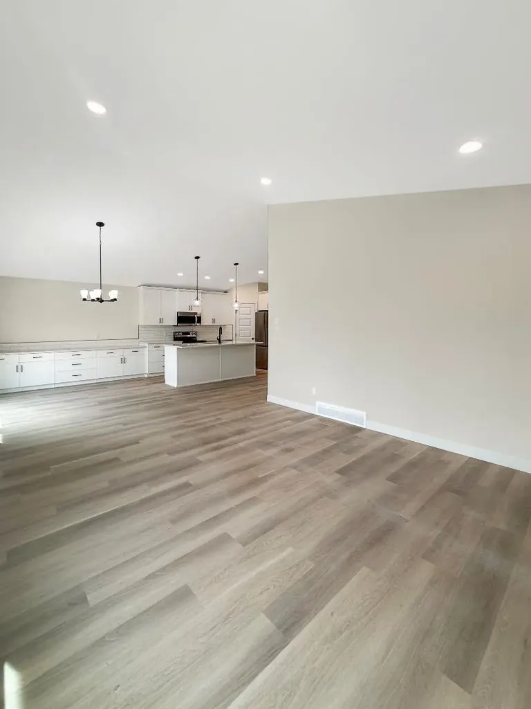 220 Greenwood Road Coalhurst AB T0L 0V2