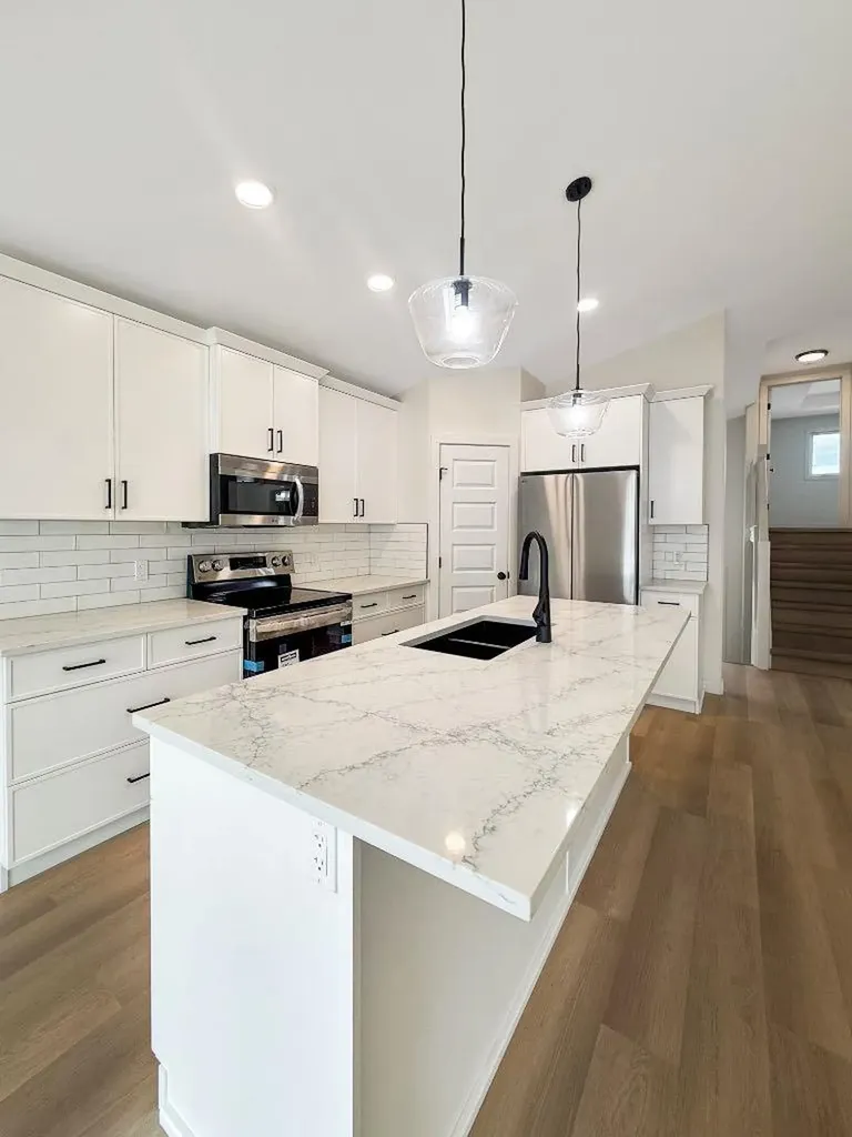 220 Greenwood Road Coalhurst AB T0L 0V2