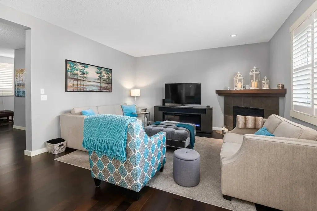 124 Evergreen Circle SW Calgary AB T2Y 0C1