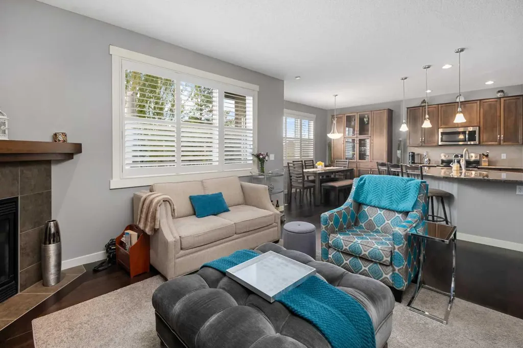 124 Evergreen Circle SW Calgary AB T2Y 0C1