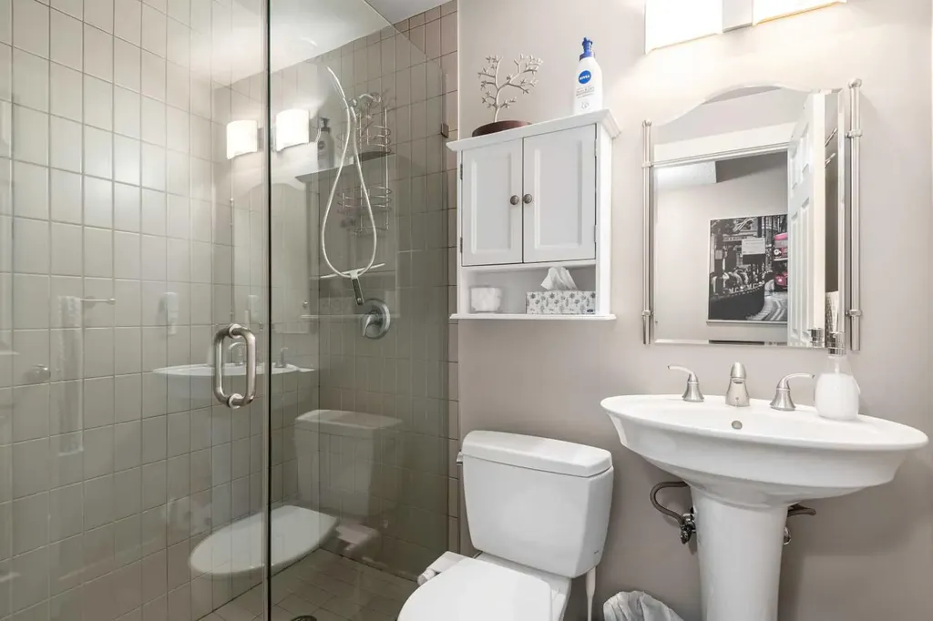 124 Evergreen Circle SW Calgary AB T2Y 0C1