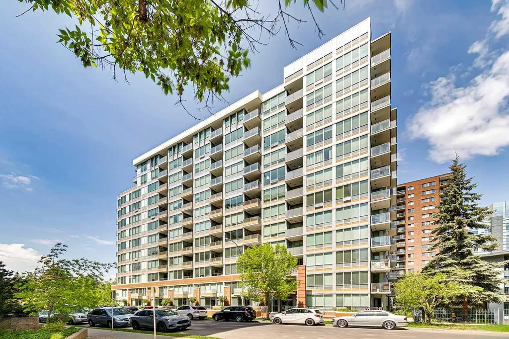 626 14 Avenue SW Calgary AB T2R 0X4