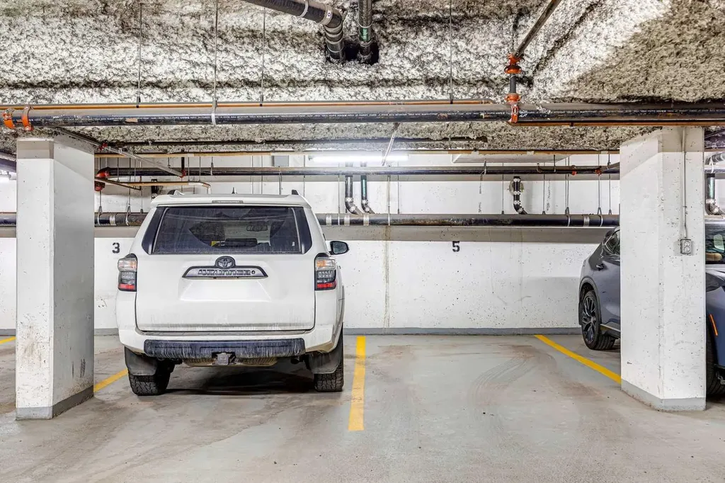 626 14 Avenue SW Calgary AB T2R 0X4