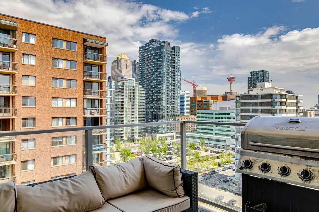 626 14 Avenue SW Calgary AB T2R 0X4