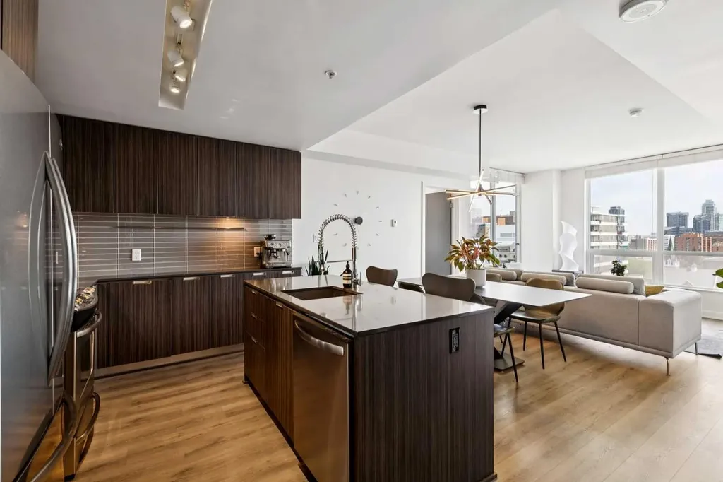 626 14 Avenue SW Calgary AB T2R 0X4