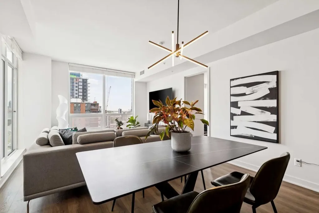626 14 Avenue SW Calgary AB T2R 0X4