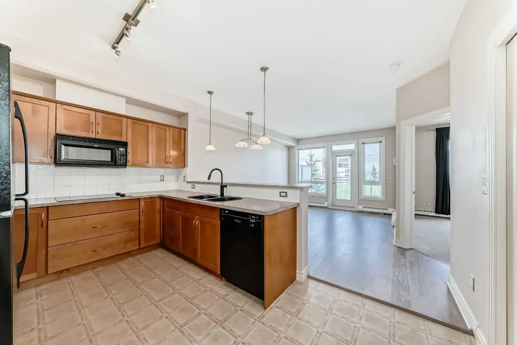 3111 34 Avenue NW Calgary AB T3R 1X8