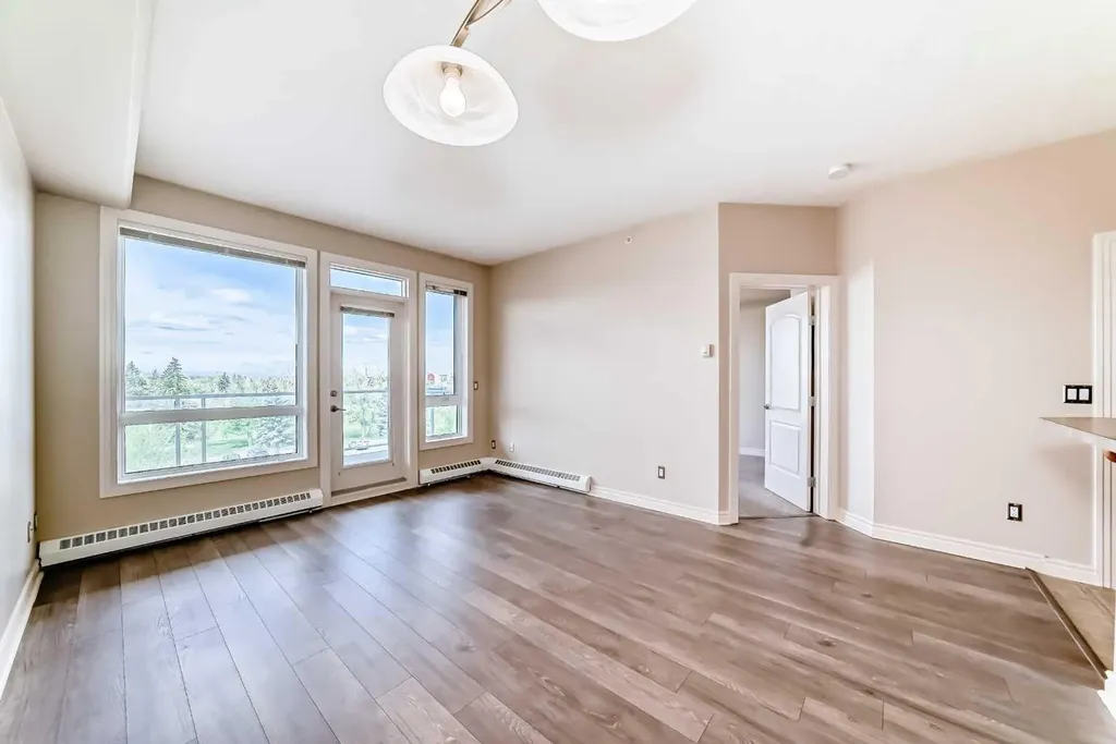 3111 34 Avenue NW Calgary AB T3R 1X8