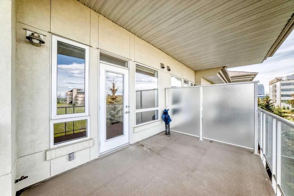 3111 34 Avenue NW Calgary AB T3R 1X8