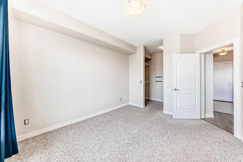 3111 34 Avenue NW Calgary AB T3R 1X8