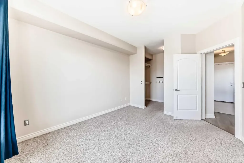 3111 34 Avenue NW Calgary AB T3R 1X8