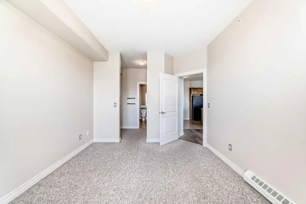 3111 34 Avenue NW Calgary AB T3R 1X8