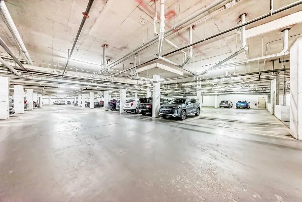 3111 34 Avenue NW Calgary AB T3R 1X8