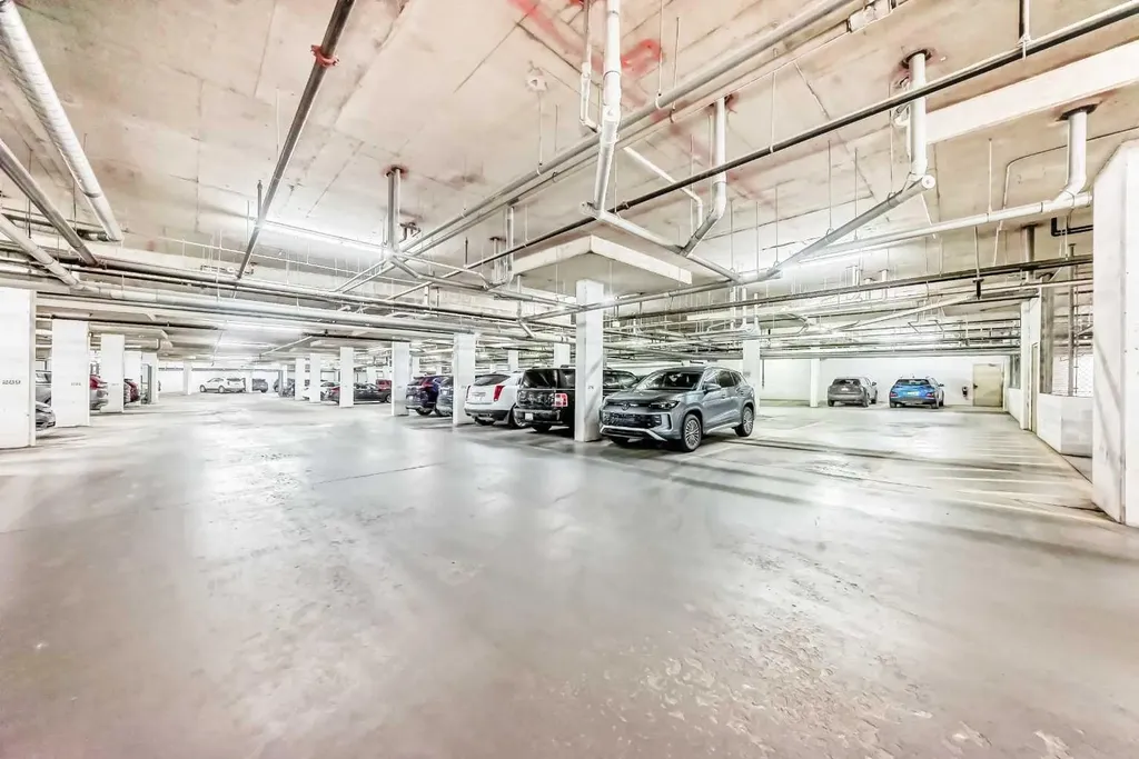 3111 34 Avenue NW Calgary AB T3R 1X8