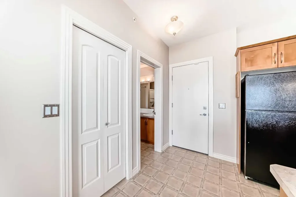 3111 34 Avenue NW Calgary AB T3R 1X8