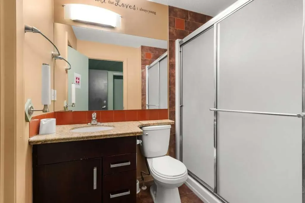 1810 25 Avenue Delburne AB T0M 0V0