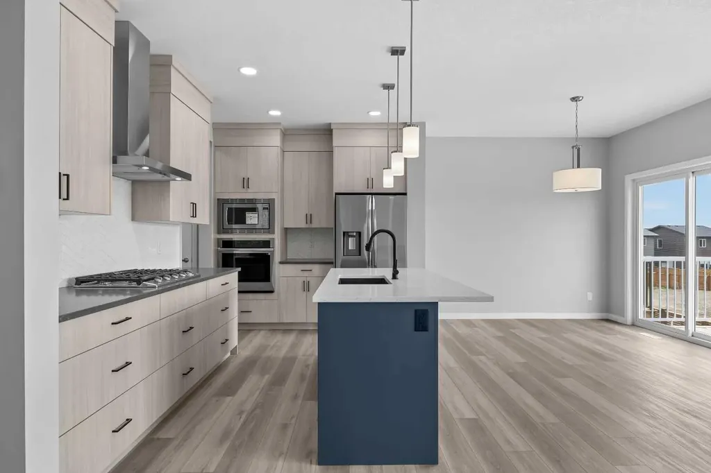 74 Lucas Place NW Calgary AB T3P 2E5
