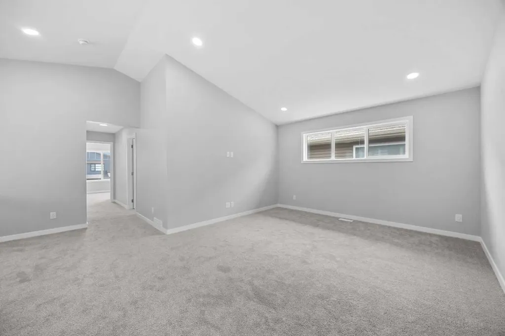74 Lucas Place NW Calgary AB T3P 2E5