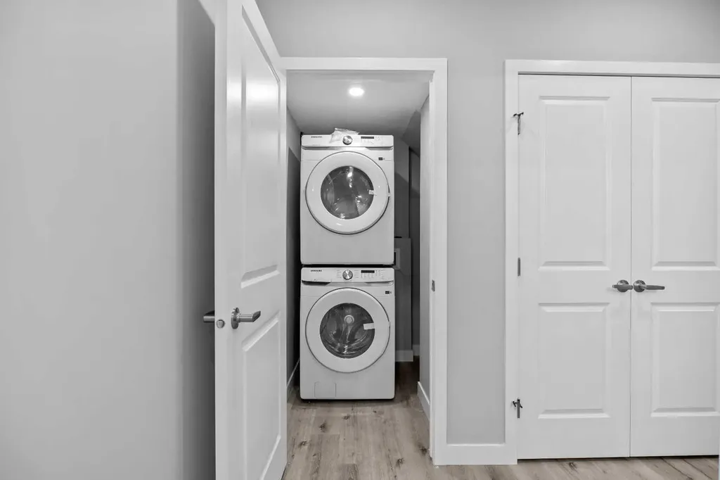 74 Lucas Place NW Calgary AB T3P 2E5