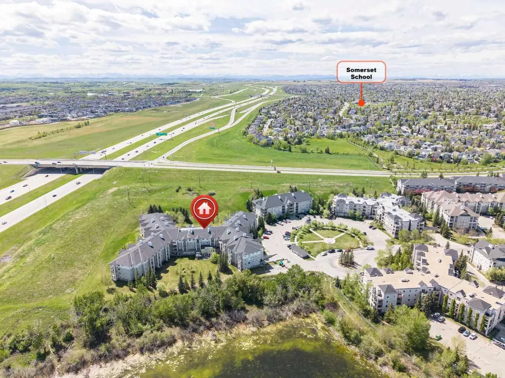 5000 Somervale Court SW Calgary AB T2Y 4M1