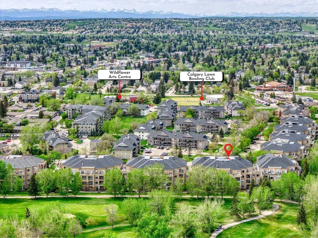 14 Hemlock Crescent SW Calgary AB T3C2Z1