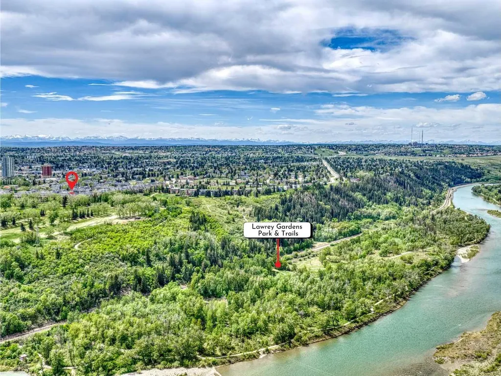 14 Hemlock Crescent SW Calgary AB T3C2Z1