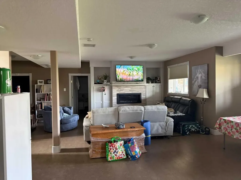 82 Briegel Road Olds AB T4H 0C9