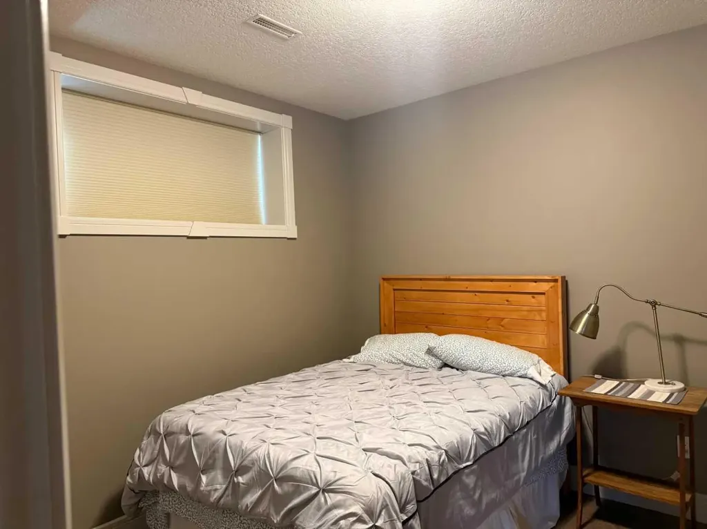 82 Briegel Road Olds AB T4H 0C9