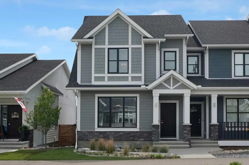 59 D'arcy Boulevard Okotoks AB T1S 5S6