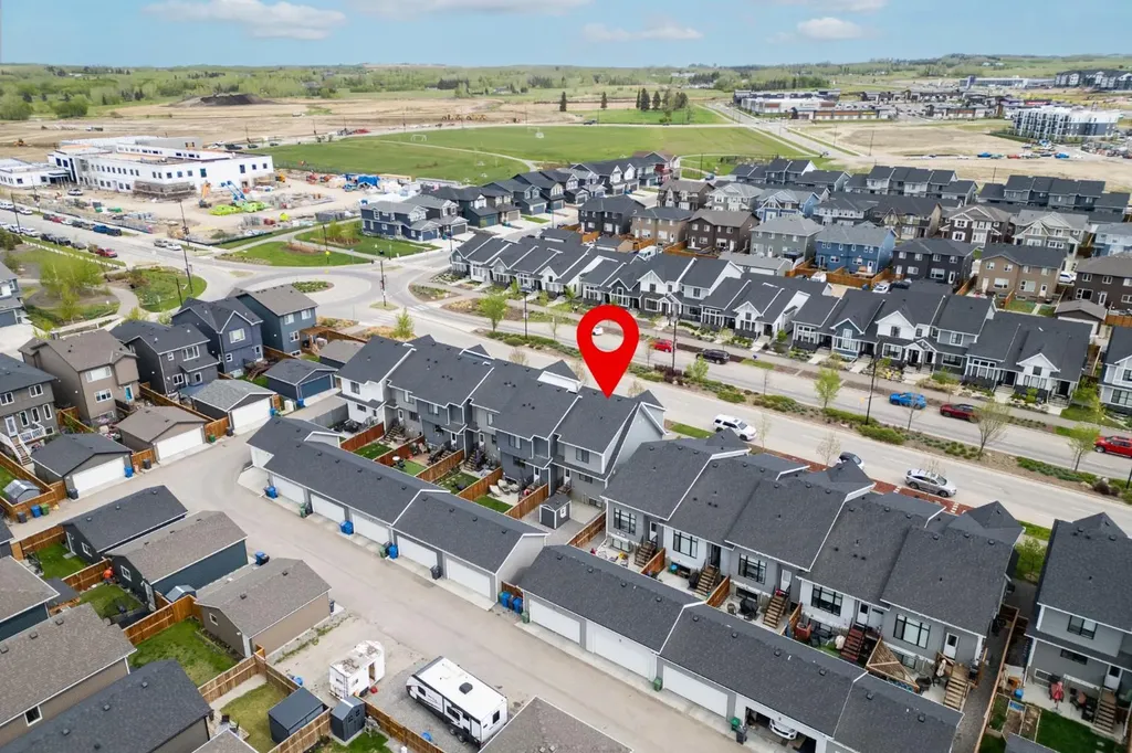 59 D'arcy Boulevard Okotoks AB T1S 5S6