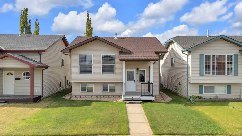 68 Ireland Crescent Red Deer AB T4R 3K8