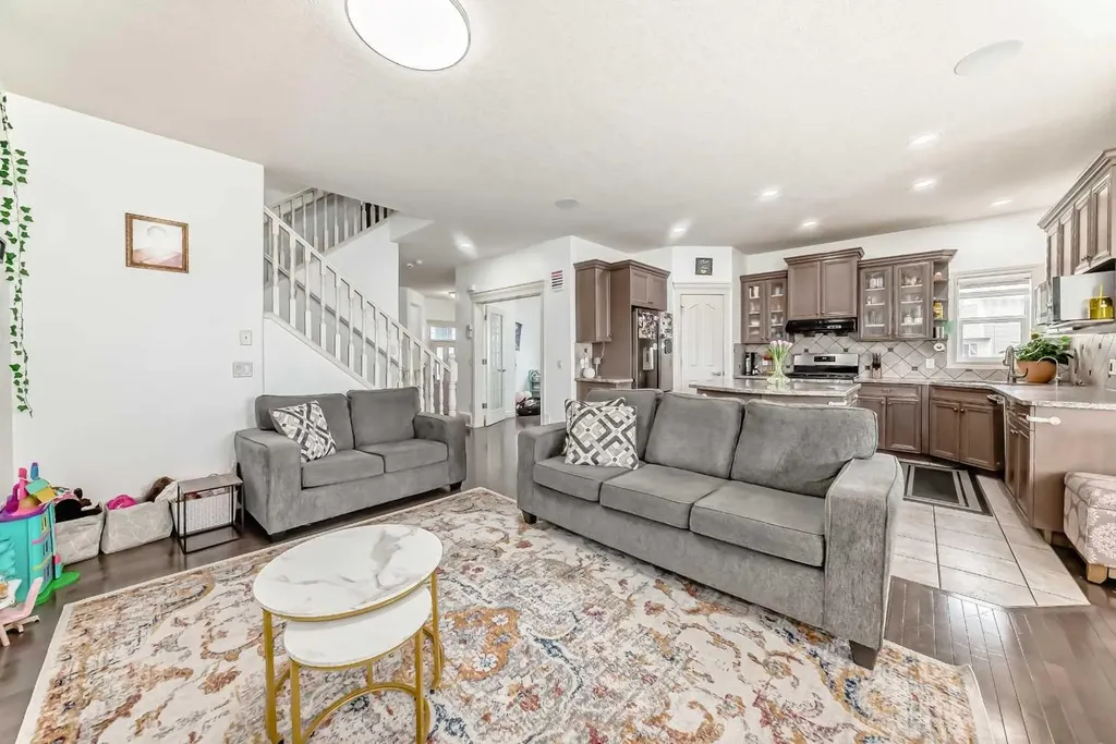 58 Bridleridge Green SW Calgary AB T2Y 0E4