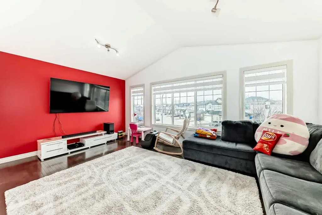 58 Bridleridge Green SW Calgary AB T2Y 0E4