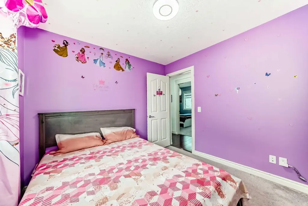 58 Bridleridge Green SW Calgary AB T2Y 0E4