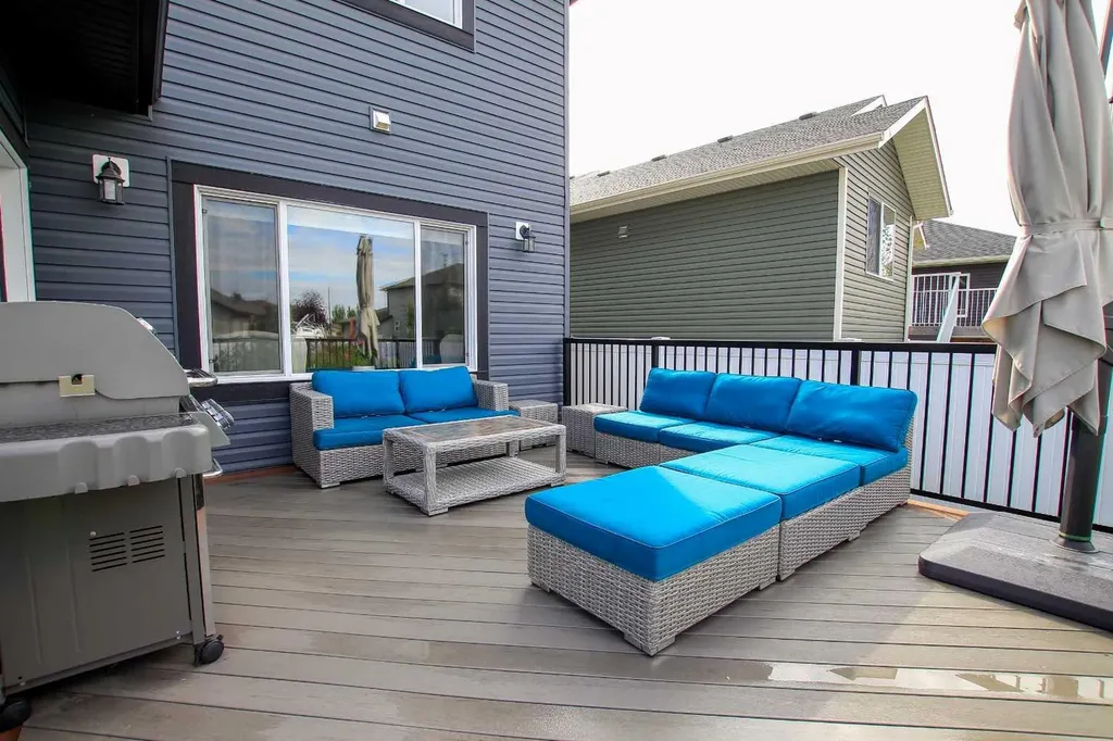 138 Lalor Drive Red Deer AB T4R 0R5