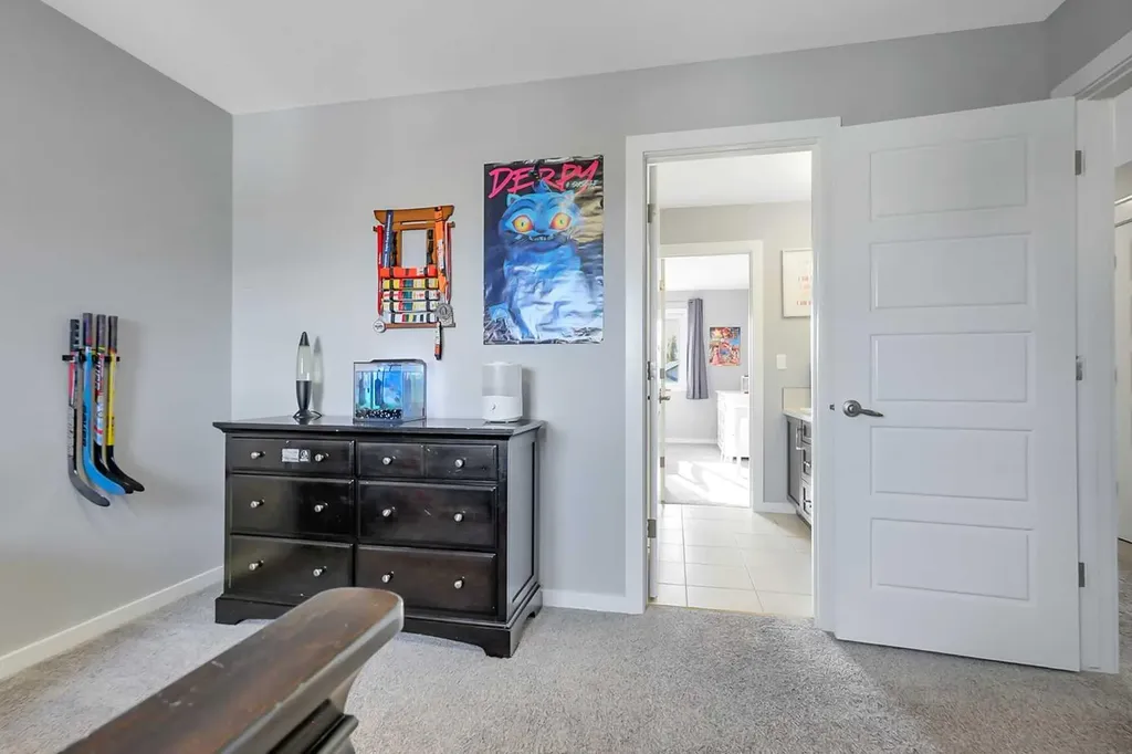 138 Lalor Drive Red Deer AB T4R 0R5